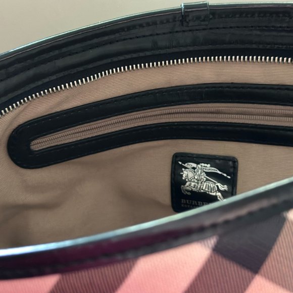 BURBERRY Nova Check Regent Tote in Black, with matching wallet - Picture 6 of 8